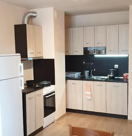 Family Holiday Breez 2 Apartment